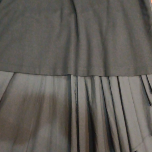 GRACIA. BLACK TEE SHIRT TOP W/ ATTACHED HIGH/LOW TRAIN SIZE M. - Picture 7 of 12